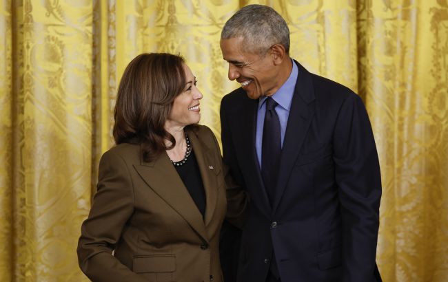 Kamala Harris and Barack Obama